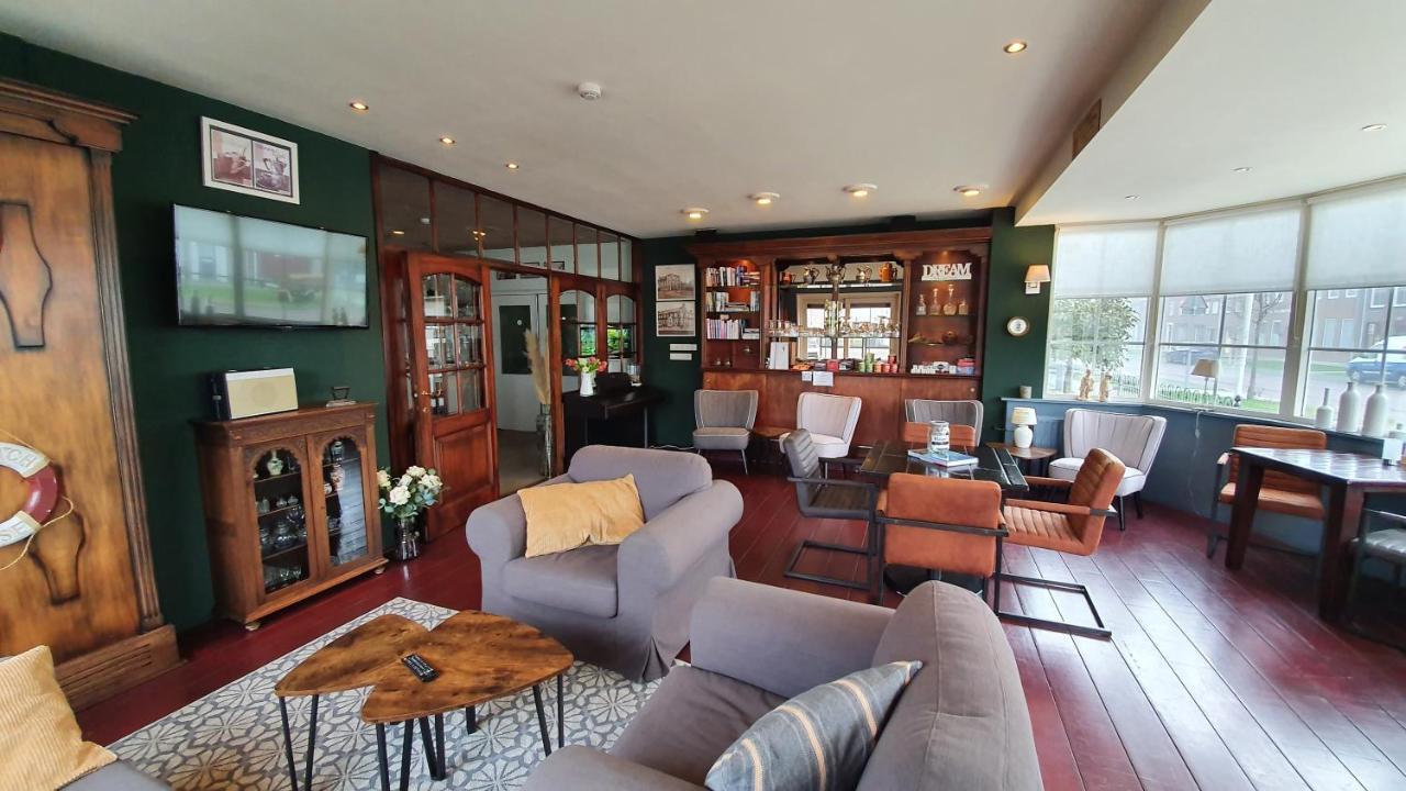 Schoondijke Hotel De Zwaan מראה חיצוני תמונה