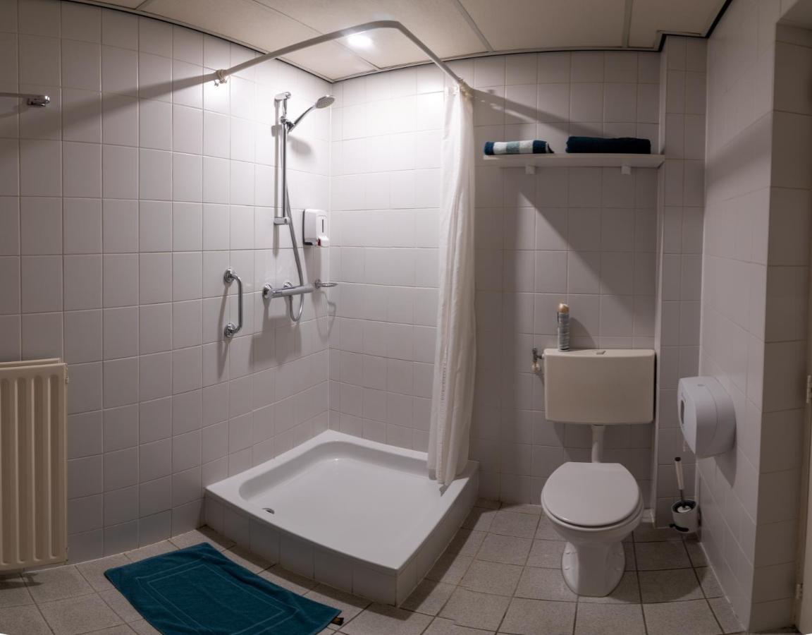 Schoondijke Hotel De Zwaan מראה חיצוני תמונה